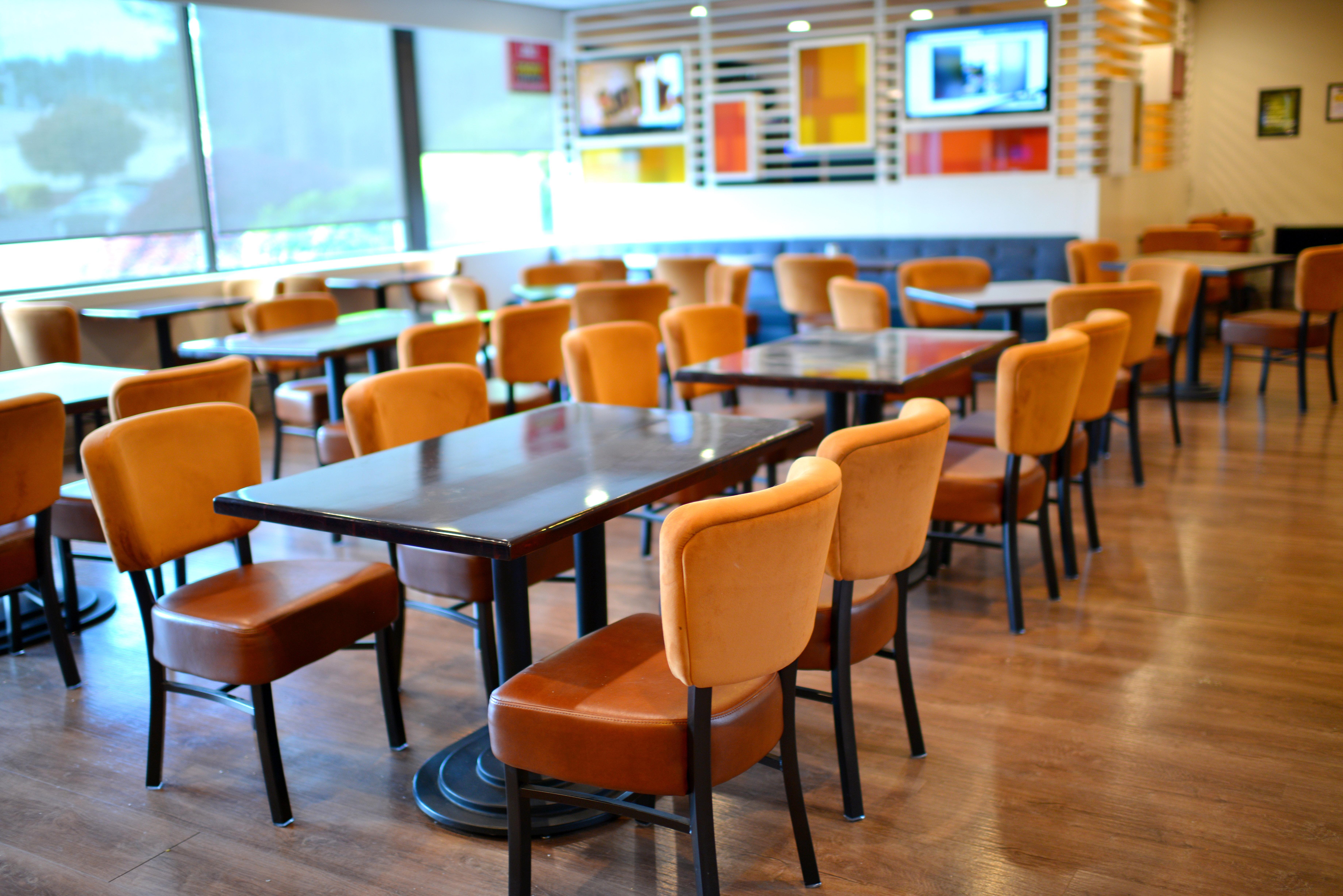 Holiday Inn Portland- I-5 S Wilsonville By Ihg Ngoại thất bức ảnh